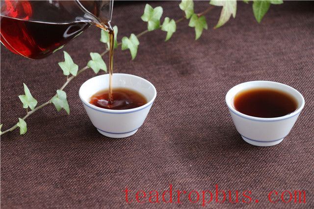How Mature Should Pu'er Ripe Tea Be for Optimal Taste?-2