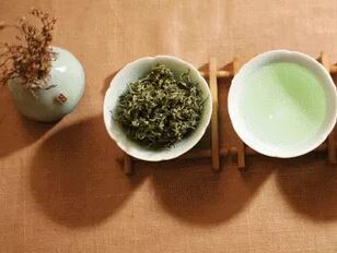 Bitterness Precedes Sweetness: A Metaphor for Fine Tea and a Good Life-4