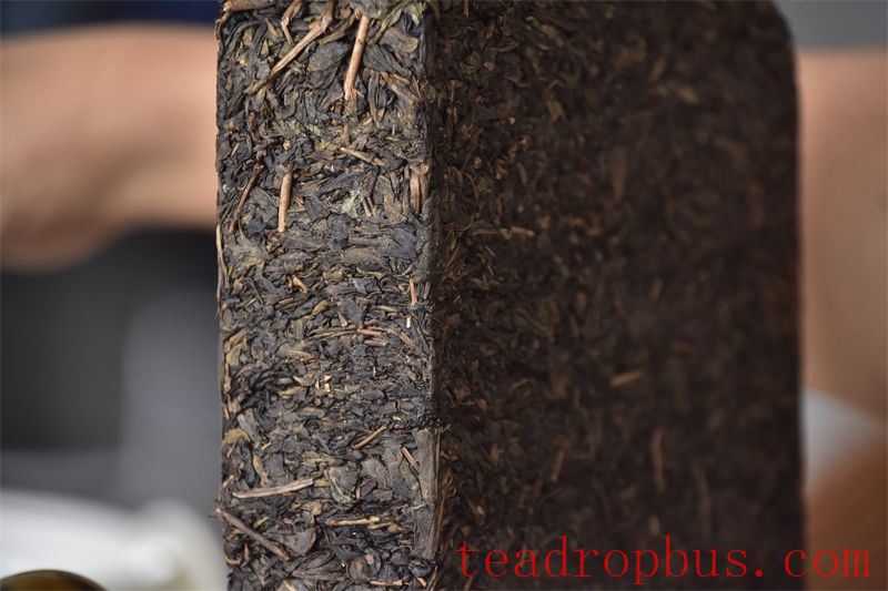 Exploring Dark Tea: The Secrets of Its Rich Nutrients and Unique Charm-2