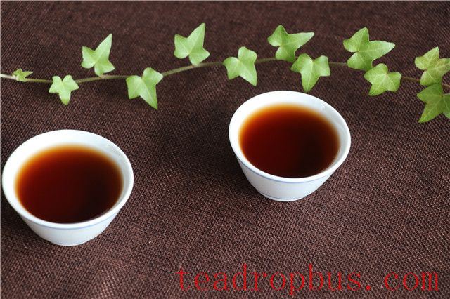 What Should You Consider When Selecting Pu'er Ripened Tea?-2