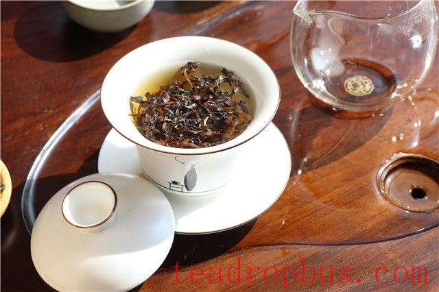 The Brewing Method and Techniques for Black Tea-1