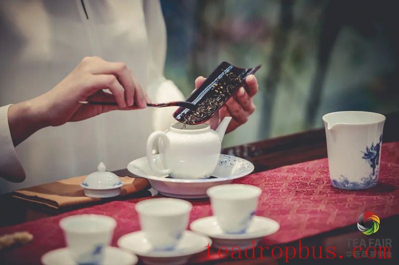 Things You Might Not Know About Drinking Tea in Autumn and Winter-1