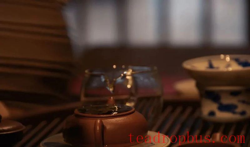 Purple Clay Q&A: Why Does My Clean Purple Clay Teapot Still Mold?-3