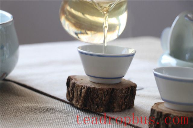 The Brewing Method for Pu'er Tea: How to Brew It Correctly-4