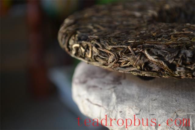 Learning to Smell the Tea Aroma, Halfway to Becoming a Tea Connoisseur-1