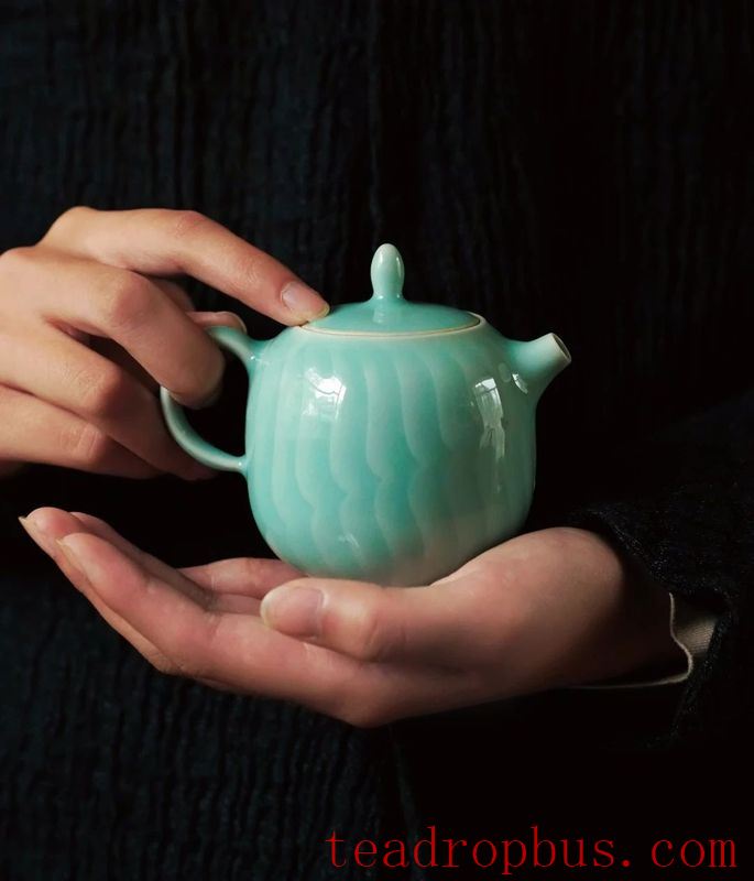 The Extreme Beauty of Longquan Celadon-3