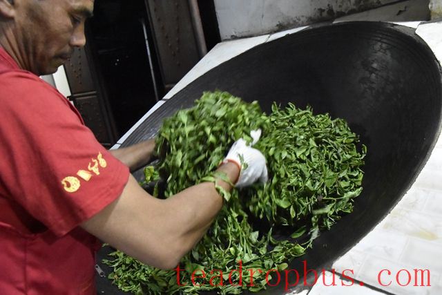 Puer Tea Common Methods of Fixation-2