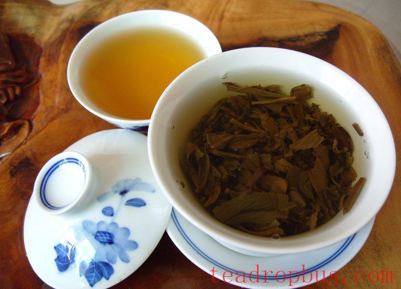 How to Brew Raw Pu'er Tea Cake: A Simple and Easy Guide-3