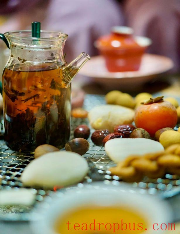 The Winter Solstice —— Gather Around the Stove for Tea, Warming Hearts with Its Aroma-1