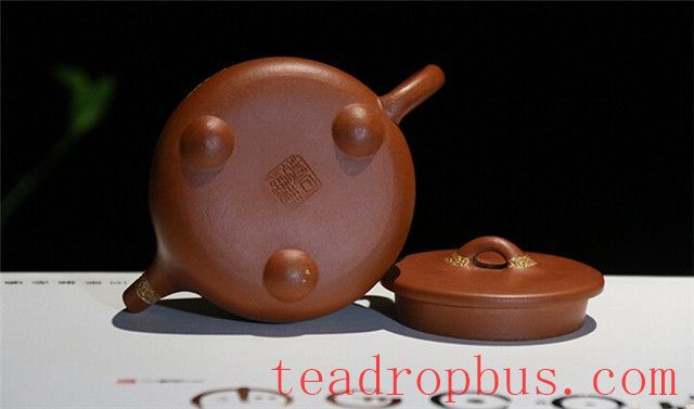 Yixing Clay Teapots: If Not in Use for a Long Time, Do Not Store Them in Velvet Boxes!-4