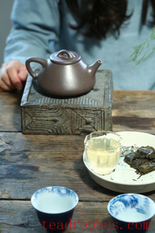 What Tea is Suitable for a Purple Clay Pot? Does the Shape and Size Matter?-1