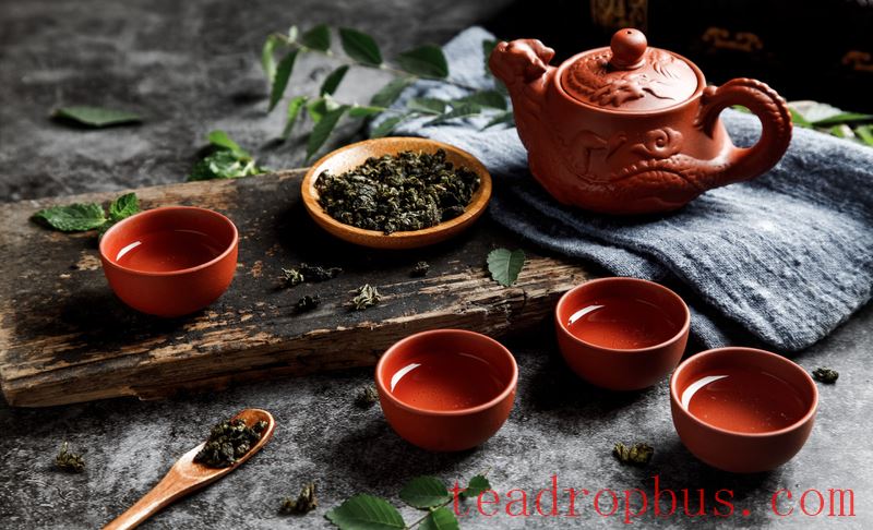 Beat the Heat with Heat: Drinking Tea During the Dog Days-6