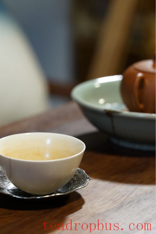 6 Essential Tea Tools for Every Tea Lover's Tray – Do You Have Them All?-7