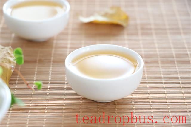 Pretentious Tea Drinking Postures-2