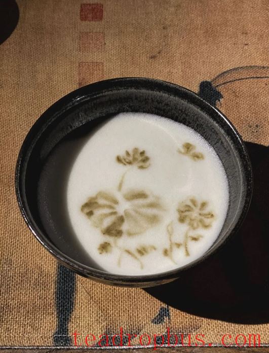 The Time-Honored Tea: Experiencing the Evolution and Continuation of a Thousand-Year-Old Tea Culture-1