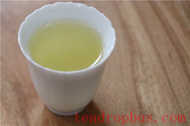 Do You Prefer Light or Strong Tea?-2