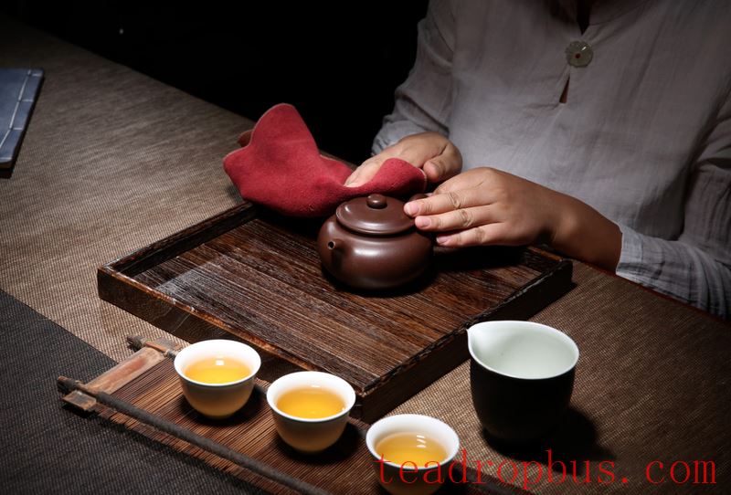 Where Lies the Secret to Achieving an Effect Worth Hundreds of Thousands from a Teapot Bought for Just a Few Hundred Yuan?-1
