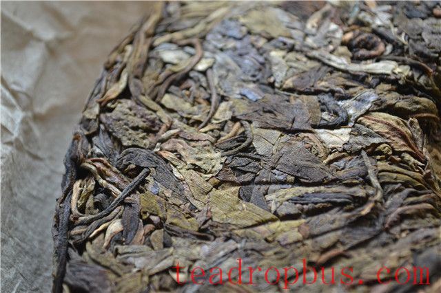 Brewing New, Aged, Raw, and Ripe Pu'er Tea-2