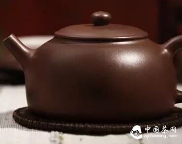 The Promotive Role of Purple Clay Teapots in Tea Culture-1-ChinaTeaGuru: Exploring Chinese Tea Culture and Kung Fu Tea - Tea Art, Tea Ceremony, Tea Knowledge The Promotive Role of Purple Clay Teapots in Tea Culture-1