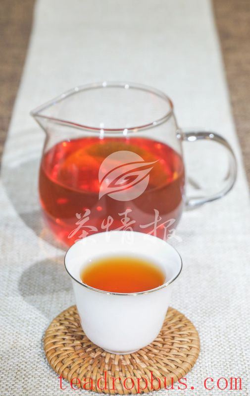 Drink Tea This Way to Lower Your Uric Acid Levels-4
