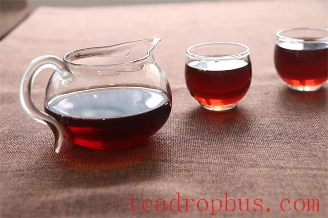 Puer Shou (Ripe) Tea: Its Gentle and Honest Nature Invites You to Savor Its Finer Qualities!-3