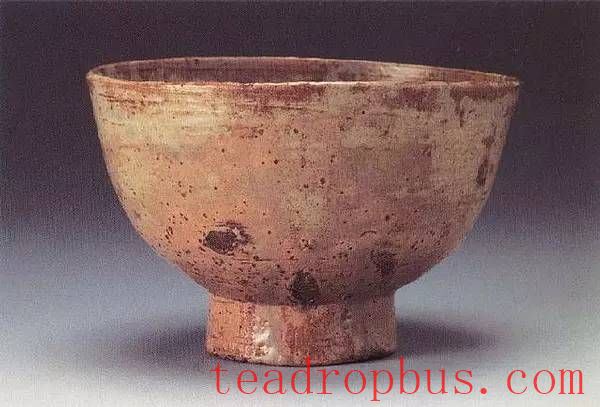 Experiencing the Beauty of a Tea Bowl in a Cup of Tea-8