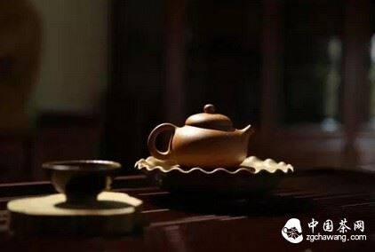 A Fine Horse Needs a Fine Saddle, and Good Tea Requires the Right Pot! (Practical Tips)-1-ChinaTeaGuru: Exploring Chinese Tea Culture and Kung Fu Tea - Tea Art, Tea Ceremony, Tea Knowledge A Fine Horse Needs a Fine Saddle, and Good Tea Requires the Right Pot! (Practical Tips)-1