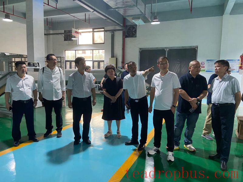 Meeting Over Tea, Plotting Development —— Shanghai Tea Industry Association Delegation Visits Wuyuan to Investigate the Tea Industry-5