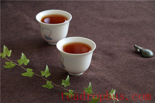 What are the effects and benefits of black tea?-4