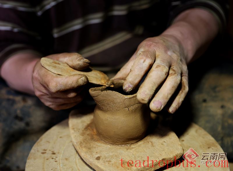 Nixi Black Pottery: Writing a New Chapter of Glory Along the Ancient Tea Horse Road-2