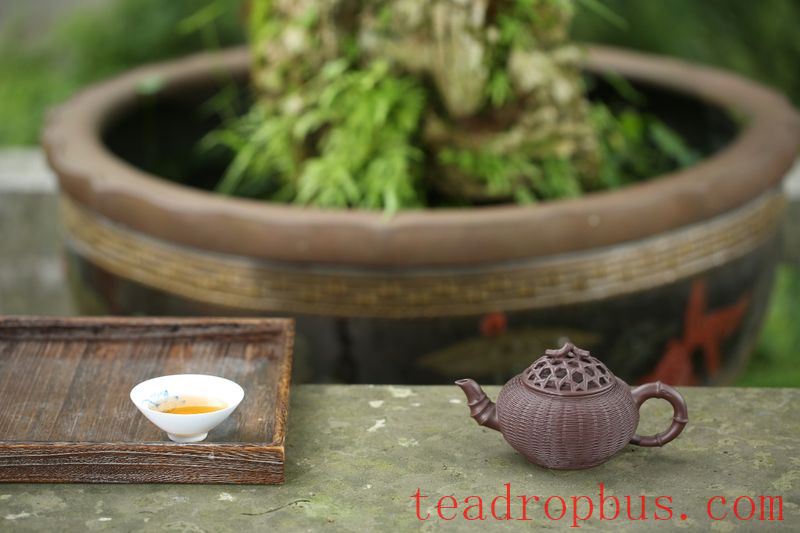 Have you ever seen a Yixing teapot woven with 