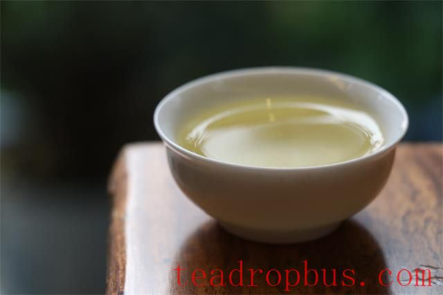 A Cup of Tea to Combat Spring Drowsiness, Livening Up Your Spring-3