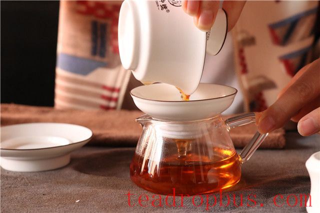 Brewing Pu'er Ripened Tea: How Long to Steep-1