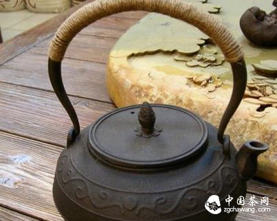 Which Tea Set Would You Choose as Your Companion?-1-ChinaTeaGuru: Exploring Chinese Tea Culture and Kung Fu Tea - Tea Art, Tea Ceremony, Tea Knowledge Which Tea Set Would You Choose as Your Companion?-1