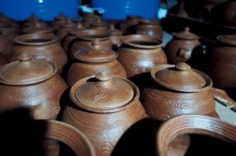 The Black Pottery Connection at the Foot of Shika Mountain-9