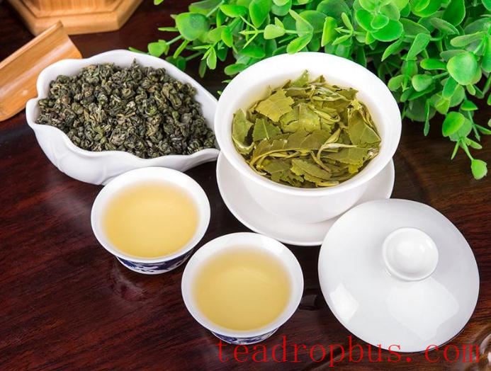How to Properly Brew Biluochun: A Detailed Guide from Tea Selection to Water Temperature Control-1