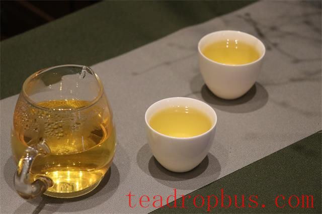 Start of Summer: Tea Drinking for Healthier Living-2