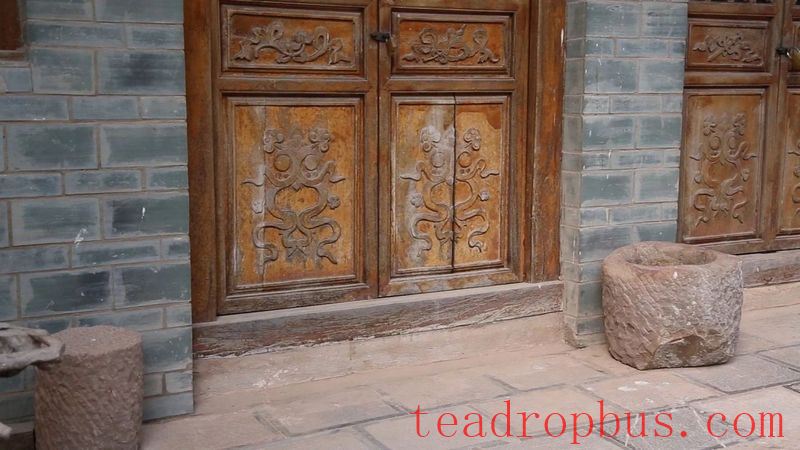 Lao Xu on Tea: Lao Xu Takes You to the Starting Point of the Tea Horse Trail—Yibang Ancient Town-6