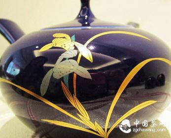 Beautiful Ware: Lustrous Glass Tea Wares-6-ChinaTeaGuru: Exploring Chinese Tea Culture and Kung Fu Tea - Tea Art, Tea Ceremony, Tea Knowledge Beautiful Ware: Lustrous Glass Tea Wares-6