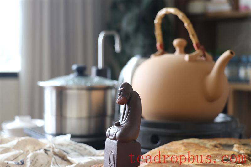 Tea Customs: As Laba Approaches, the New Year Nears—Cooking Porridge and Warming Tea to Welcome it-2