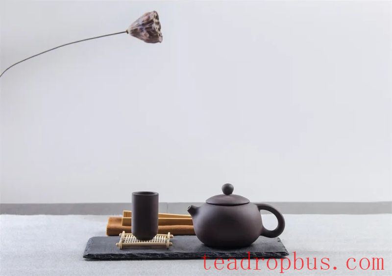 These Uncommon Tea Utensils Add a Touch of Ceremony to Your Tea Time-6