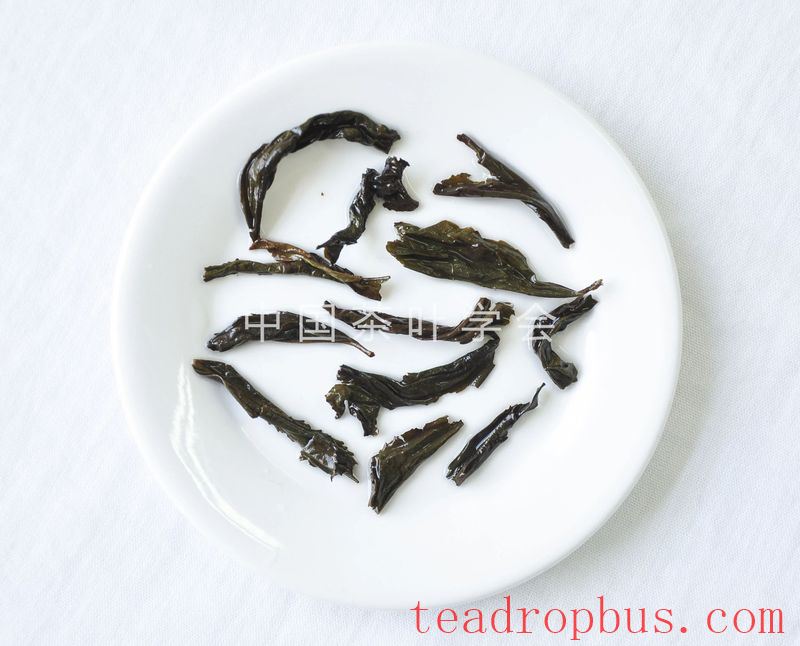 Intangible Cultural Heritage of Humanity: Traditional Chinese Tea Processing Skills - Oolong Tea Chapter — Wuyi Rock Tea (Da Hongpao)-12