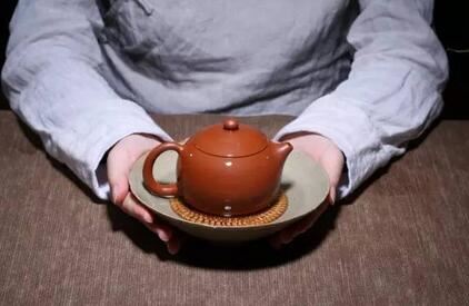 8 Unreliable Tips for Choosing a Purple Clay Teapot—Do You Choose Your Teapot This Way?-3-ChinaTeaGuru: Exploring Chinese Tea Culture and Kung Fu Tea - Tea Art, Tea Ceremony, Tea Knowledge 8 Unreliable Tips for Choosing a Purple Clay Teapot—Do You Choose Your Teapot This Way?-3
