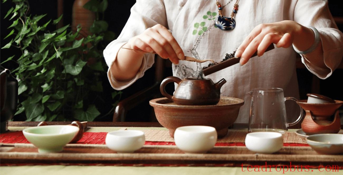 The Art of Brewing Tea: Introduction and Application of Different Techniques-1