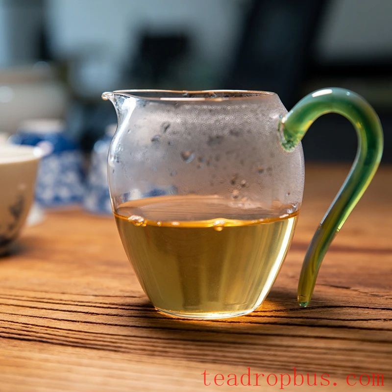 Why does the infusion taste significantly different when there is just one gram more or less of tea?-3