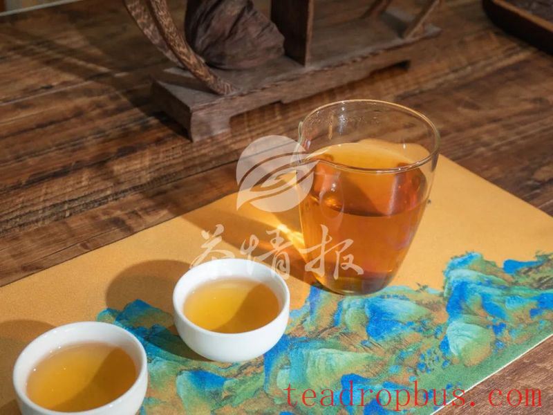 Years Undercover at the Tea Shop: I Finally Stole the Boss's Secret Tea Brewing Formula-5
