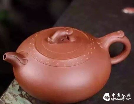 The days of old were slow, an entire dusk whiled away in a cup of tea-6