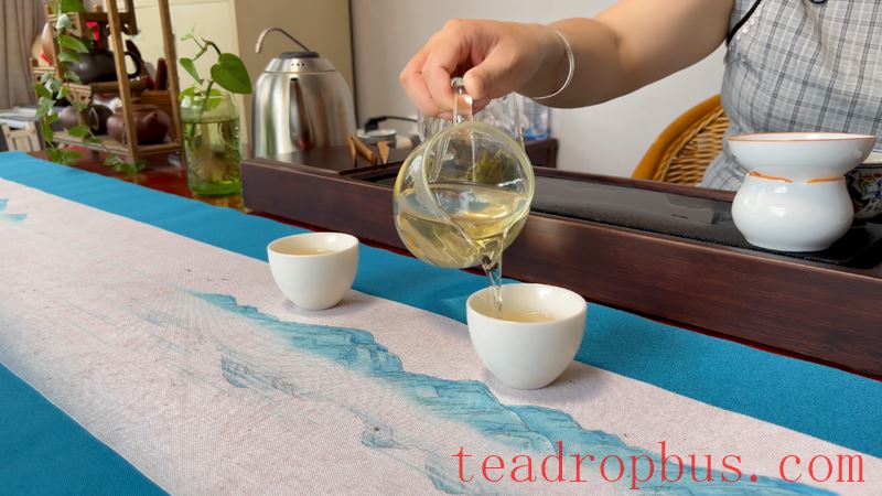 Tips for Brewing Green Tea and How Many Cups to Drink per Day-1