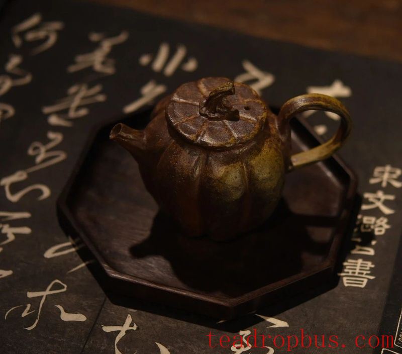 Wood-Fired Ceramics – Refining the Soul into an Artifact-1