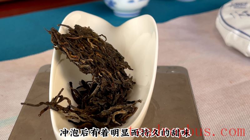 How to Brew Jingmai Mountain Pu'er Tea for a Great Taste?-5